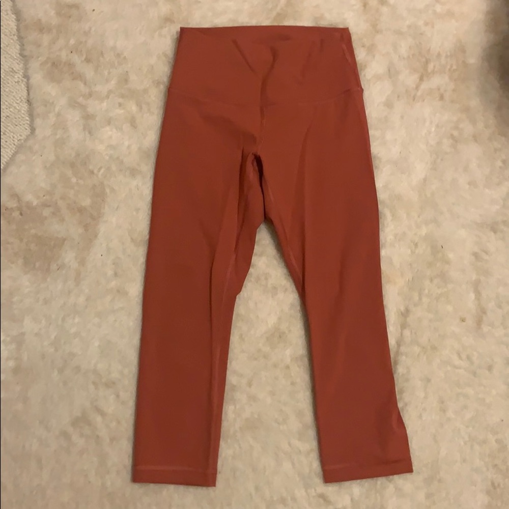 Lululemon cropped leggings